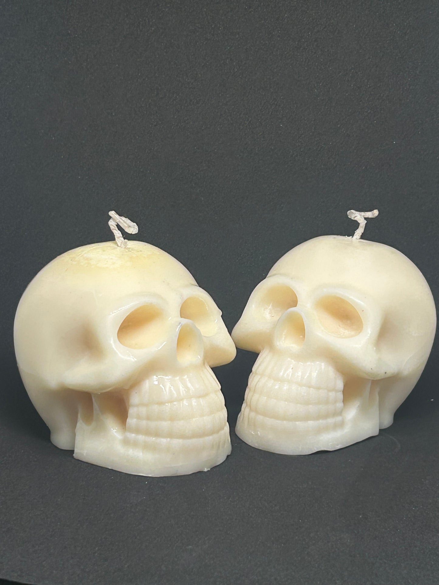 Large skull candle
