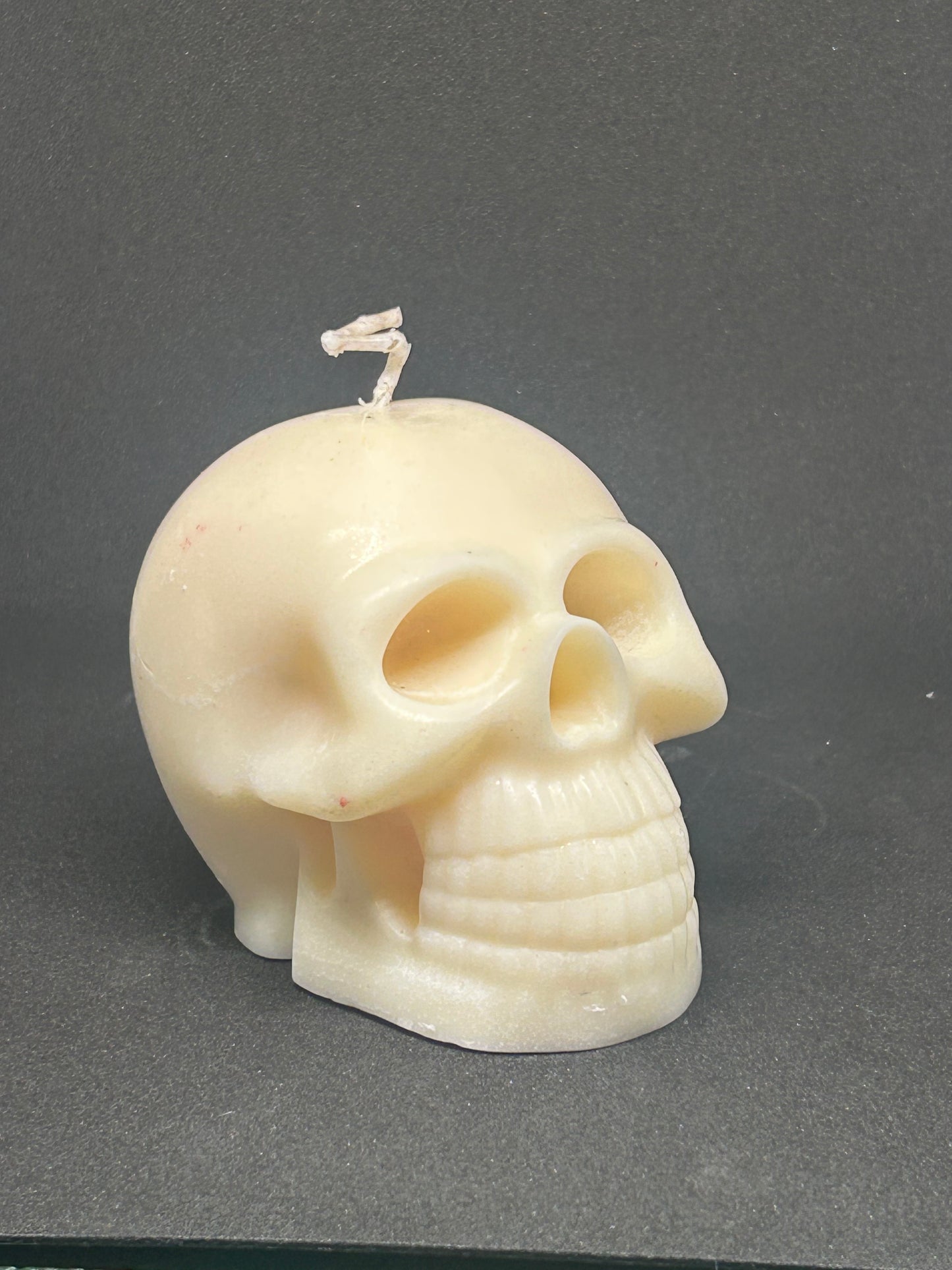Large skull candle